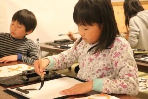 書道教室の子ども